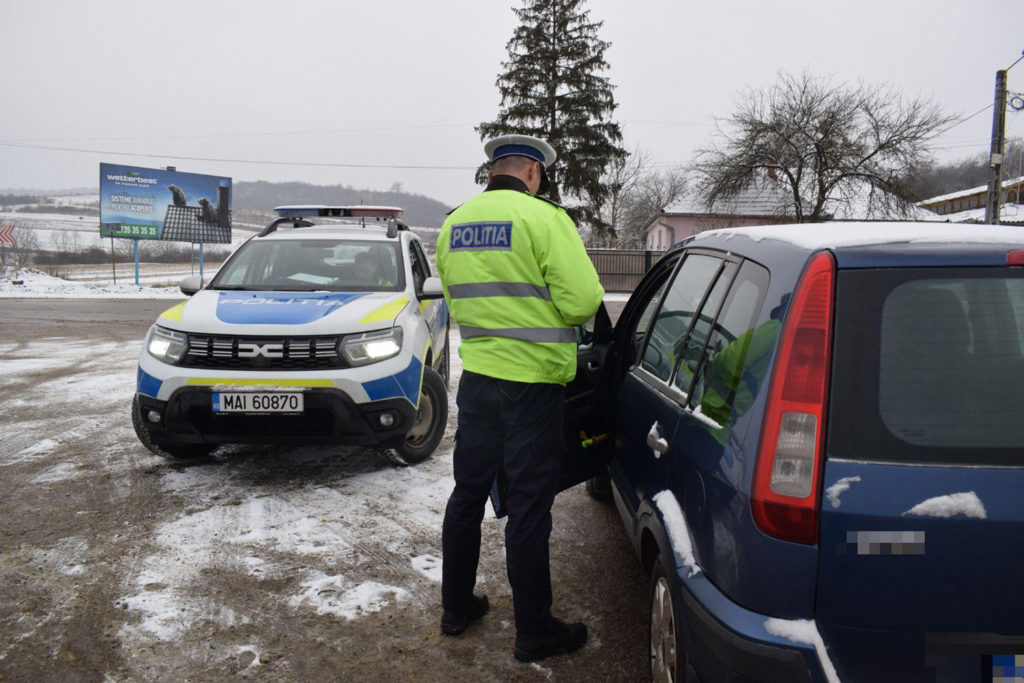 Două sute de sancțiuni contravenționale aplicate de polițiști în cadrul acțiunilor pentru creșterea gradului de siguranță rutieră