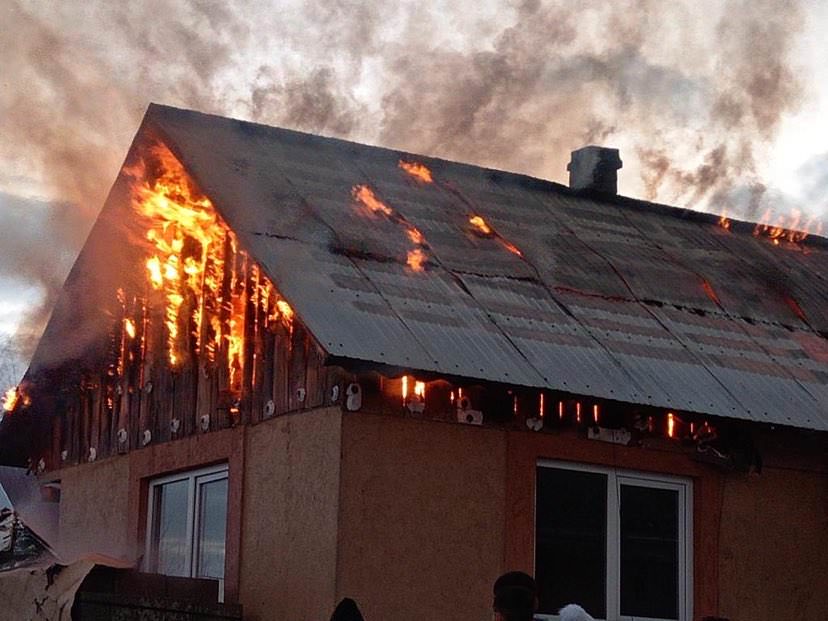 Incendiu în localitatea Pătrăuți