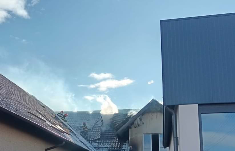 Incendiu în localitatea Vicovu de Sus