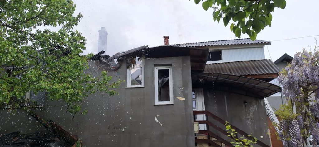 Incendiu la o gospodărie din localitatea Rădășeni