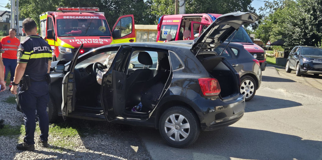 Accident rutier cu două autoturisme implicate în localitatea Lisaura