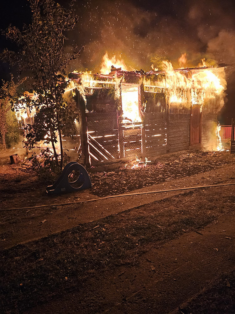 Incendiu în localitatea Plutonița