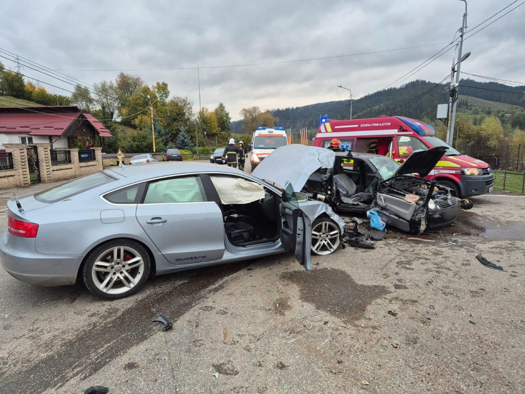 Accident rutier cu trei autoturisme implicate în localitatea Doroteia