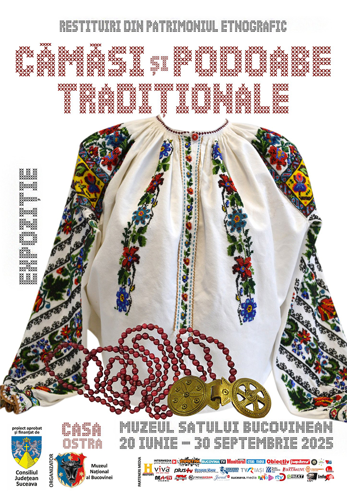 Cămăși și podoabe tradiționale