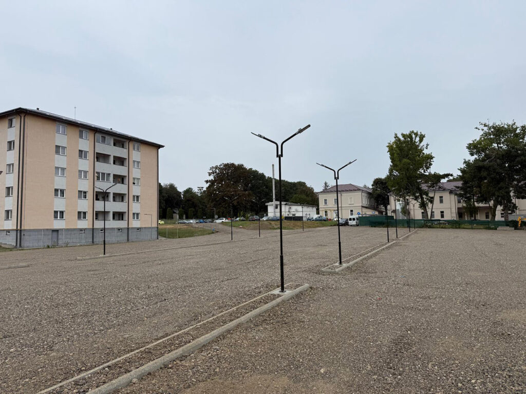 La Spitalul Clinic Județean de Urgență Sfântul Ioan cel Nou din Suceava s-a deschis o nouă parcare cu 220 de locuri, menită să fluidizeze accesul pacienților și aparținătorilor