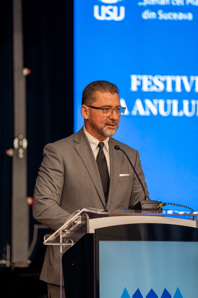 Universitatea Ștefan cel Mare din Suceava a deschis oficial anul universitar 2025–2026 în prezența oficialităților locale și județene