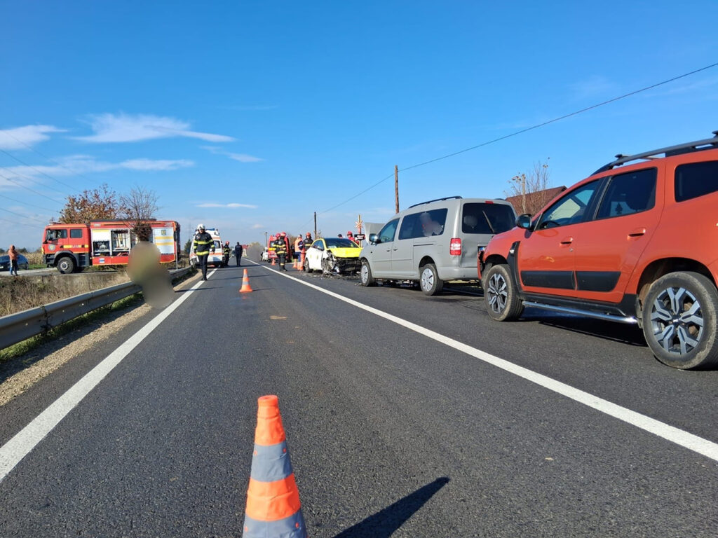 Un bărbat a murit în urma unui carambol cu trei mașini, produs în localitatea Gălănești