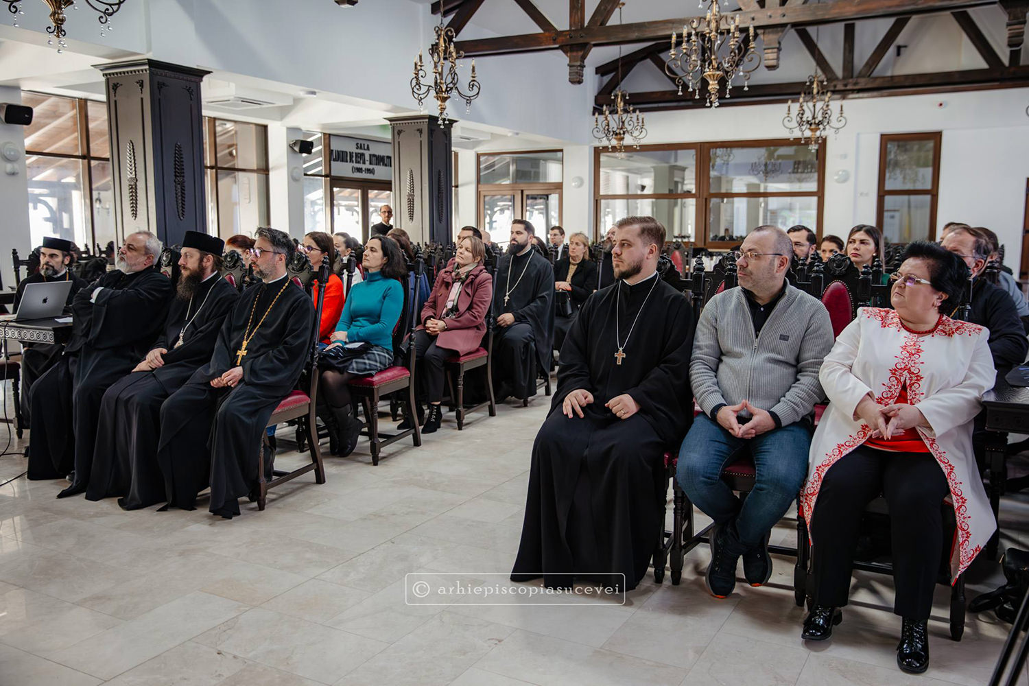 ISJ Suceava și Arhiepiscopia Sucevei și Rădăuților au lansat proiectul unui nou centru de activități pentru tinerii vulnerabili