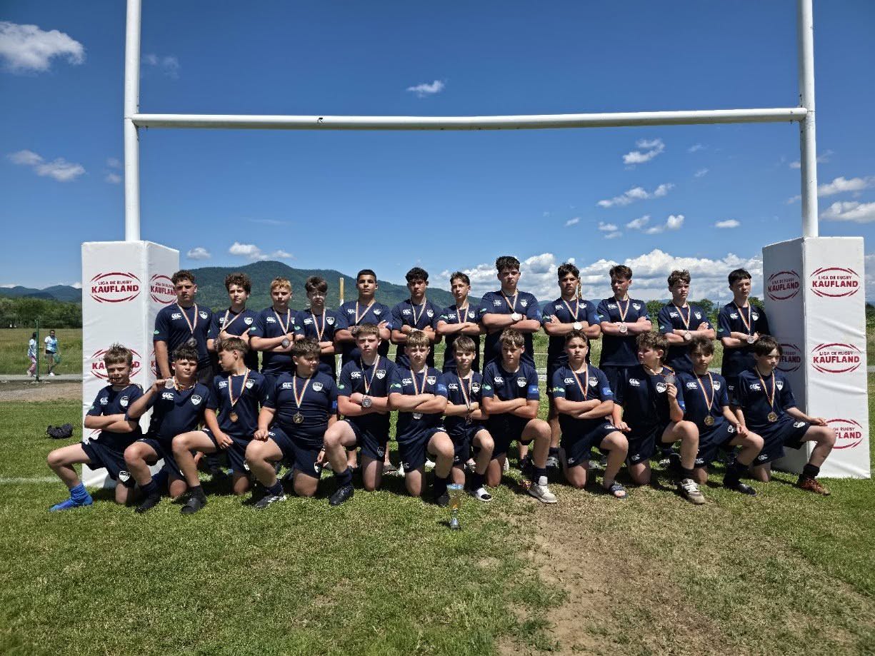 Programul "Rugby pentru Toți" se încheie cu un loc III național și 60 de tineri implicați