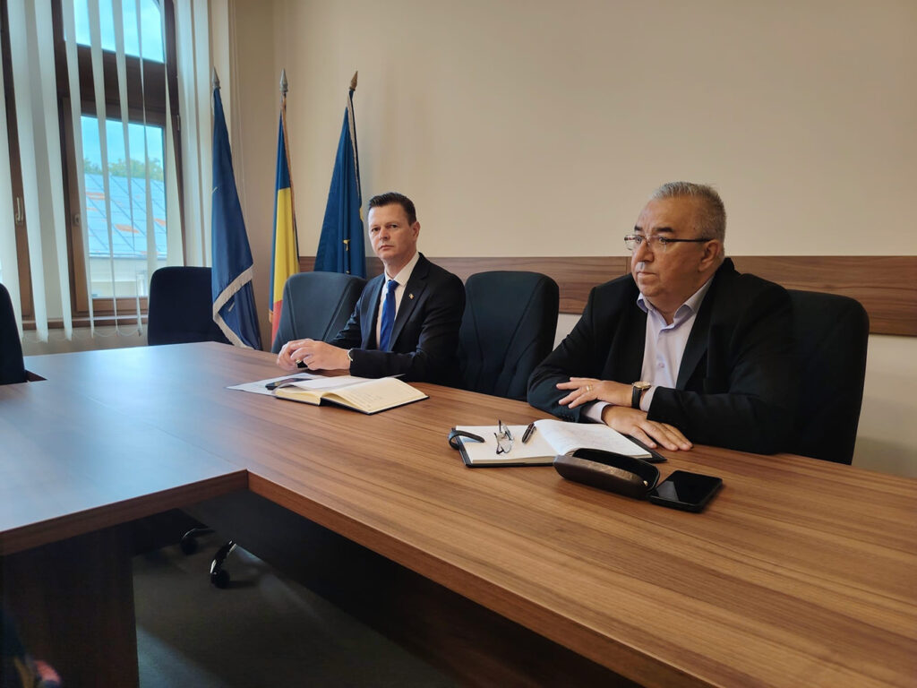 Instituția Prefectului - Județul Suceava a analizat situația decontării concediilor medicale și problemele mediului de afaceri