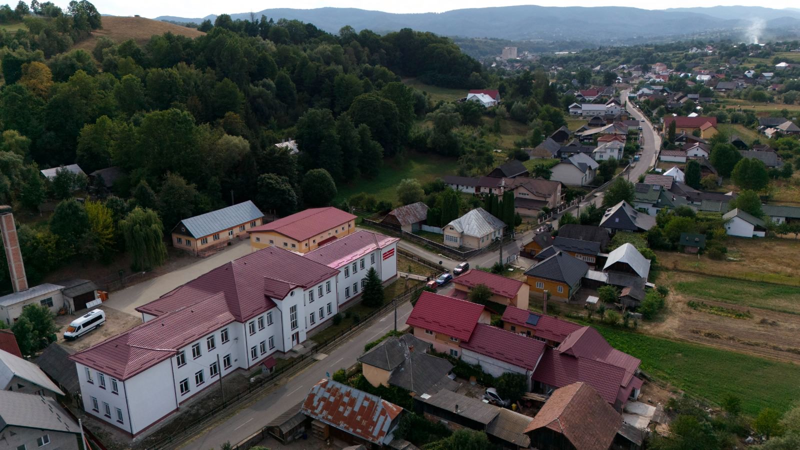 Investiții în educație și infrastructură la Pârteștii de Jos, unde urmează modernizarea DJ 178A