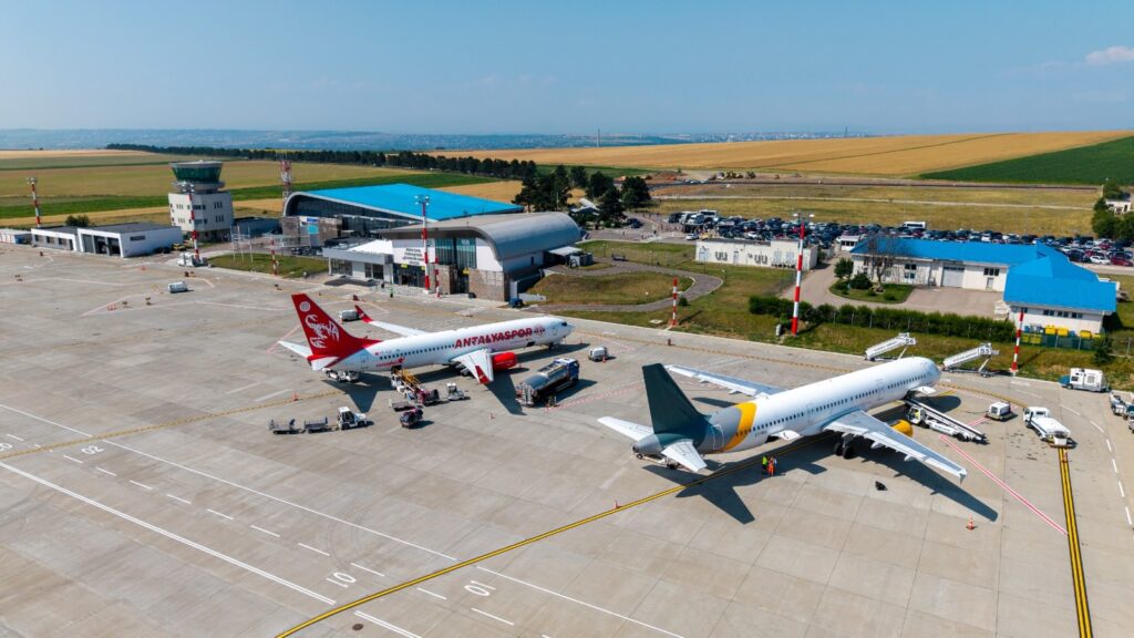 Aeroportul Internațional Ștefan cel Mare din Suceava a înregistrat un record de peste 108.000 de pasageri în luna august